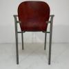 Vintage kantinestoel gesloten rug gebruikt