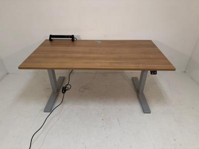 Partij zit/sta bureaus 150x80cm